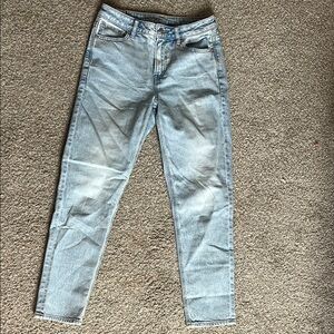 American Eagle Women's Light Blue Jeans